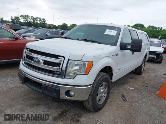 2014 Ford F-150 XL with VIN 1FTFW1ET8EFB33627, listed as a IAAI auction lot 42170252 with 173,886 mi miles. Bid and sale history available at carsss.com. Image 17.