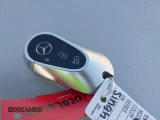 2023 Mercedes-Benz EQS 450+ z VIN 4JGDM2DB2PA001888, wystawiony jako IAAI lot #40797020 z przebiegiem 26 118 mil mil oraz . Historia ofert i sprzedaży dostępna na DreamBid. Obrazek 11.