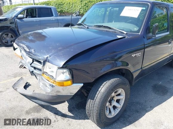 2000 Ford Ranger XL with VIN 1FTYR14V3YPB90285, listed as a IAAI auction lot 42085329 with 205,107 mi miles. Bid and sale history available at carsss.com. Image 17.