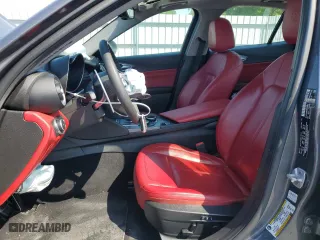 2019 Alfa Romeo Giulia with VIN ZARFANANXK7609658, listed as a Copart auction lot 53039485 with 0 mi miles and Clean Title. Bid and sale history available at carsss.com. Image 7.