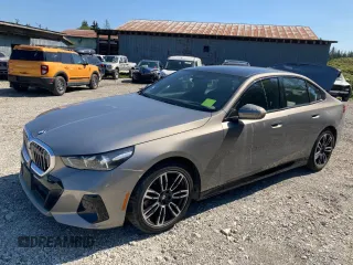 2024 BMW 5 Series 530i xDrive with VIN WBA53FJ00RCS35232, listed as a Copart auction lot 48305955 with 23,728 mi miles and Clean Title. Bid and sale history available at carsss.com. Image 1.