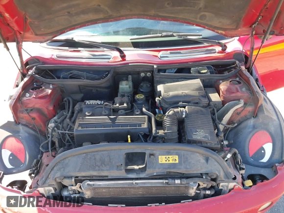 2005 MINI Hardtop with VIN WMWRC334X5TJ65197, listed as a IAAI auction lot 42035614 with 248,872 mi miles and . Bid and sale history available at DreamBid. Image 10.