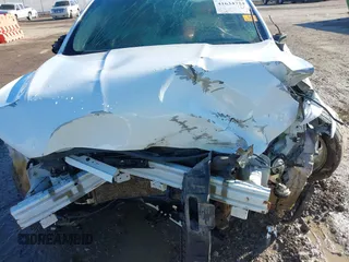 2014 Ford Fusion S with VIN 3FA6P0G78ER298657, listed as a IAAI auction lot 41634724 with Not Provided miles and . Bid and sale history available at carsss.com. Image 10.