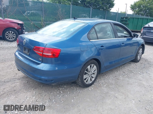 2015 Volkswagen Jetta SE with VIN 3VWD17AJ6FM231597, listed as a IAAI auction lot 42718275 with Not provided miles and . Bid and sale history available at DreamBid. Image 4.