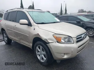 2008 Toyota RAV4 Ltd with VIN JTMZK31V185022939, listed as a IAAI auction lot 41563142 with 165,669 mi miles. Bid and sale history available at carsss.com. Image 1.
