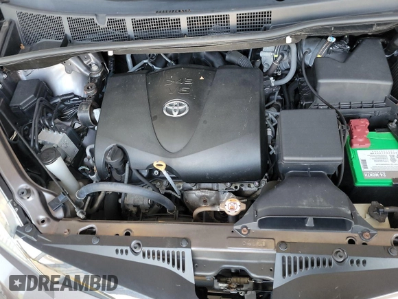 2020 Toyota Sienna LE with VIN 5TDJZ3DC2LS251216, listed as a IAAI auction lot 42613559 with 36,699 mi miles and . Bid and sale history available at DreamBid. Image 4.