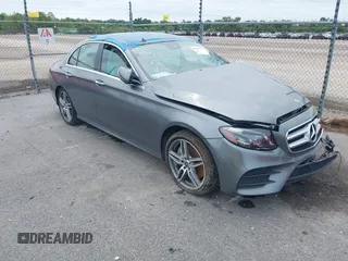 2019 Mercedes-Benz E 300 with VIN WDDZF4JB2KA605928, listed as a IAAI auction lot 42601734 with Not provided miles and . Bid and sale history available at DreamBid. Image 1.