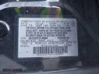 2015 Nissan Versa Note S with VIN 3N1CE2CP1FL405897, listed as a IAAI auction lot 41750950 with 101,875 mi miles. Bid and sale history available at carsss.com. Image 9.