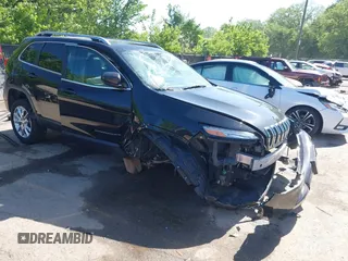 2014 Jeep Cherokee Limited with VIN 1C4PJLDB1EW204545, listed as a IAAI auction lot 42261081 with 260,164 mi miles and . Bid and sale history available at DreamBid. Image 1.