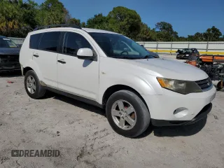 2007 Mitsubishi Outlander LS z VIN JA4MT31X77Z011292, wystawiony jako Copart lot #52422345 z przebiegiem 250 535 mil mil oraz Nie do naprawy • Non repairable. Historia ofert i sprzedaży dostępna na DreamBid. Obrazek 4.