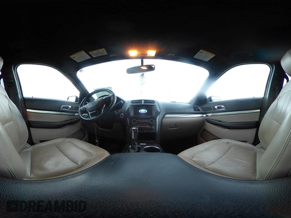 2018 Ford Explorer XLT с VIN 1FM5K7DH0JGC85411, выставлен на аукционе IAAI как лот 42180788 с пробегом 126 789 миль миль и . История ставок и продаж доступна на DreamBid. Изображение 19.