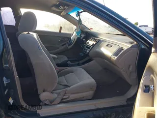 2000 Honda Accord LX z VIN 1HGCG2249YA022803, wystawiony jako IAAI lot #42048824 z przebiegiem 246 773 mil mil oraz . Historia ofert i sprzedaży dostępna na DreamBid. Obrazek 5.