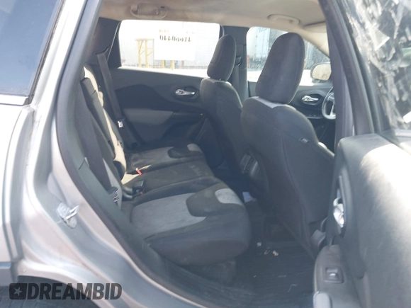 2014 Jeep Cherokee Altitude with VIN 1C4PJMCB5EW167961, listed as a IAAI auction lot 41660440 with 88,705 mi miles and . Bid and sale history available at DreamBid. Image 8.