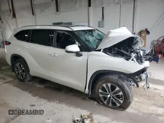 2021 Toyota Highlander XLE with VIN 5TDGZRBH6MS531864, listed as a Copart auction lot 58126045 with Not provided miles and Salvage title. Bid and sale history available at DreamBid. Image 4.
