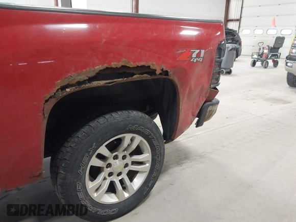 2012 Chevrolet Silverado 1500 LT with VIN 1GCRKSE79CZ259900, listed as a IAAI auction lot 41973761 with 281,501 mi miles. Bid and sale history available at carsss.com. Image 18.