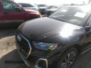 2024 Audi Q5 S line Premium Plus with VIN WA1EAAFY8R2086532, listed as a IAAI auction lot 41845939 with 18,852 mi miles. Bid and sale history available at carsss.com. Image 6.