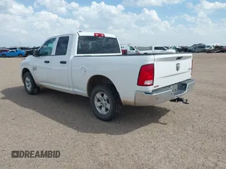 2019 Ram 1500 Tradesman z VIN 1C6RR7FG6KS590438, wystawiony jako IAAI lot #42086963 z przebiegiem 81 328 mil mil oraz . Historia ofert i sprzedaży dostępna na DreamBid. Obrazek 3.