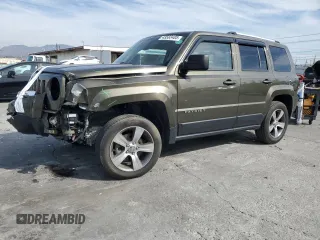 2016 Jeep Patriot Latitude with VIN 1C4NJRFB3GD586468, listed as a Copart auction lot 43583485 with 82,164 mi miles and Salvage Title. Bid and sale history available at carsss.com. Image 1.