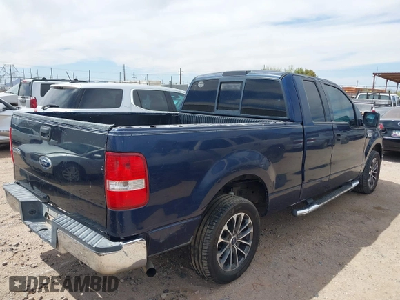 2004 Ford F-150 STX with VIN 1FTRX12W94NC32048, listed as a IAAI auction lot 42012602 with 276,657 mi miles. Bid and sale history available at carsss.com. Image 4.