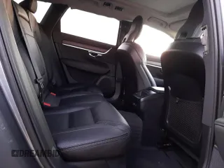 2020 Volvo V90 z VIN YV4A22NL6L1112293, wystawiony jako Copart lot #80962963 z przebiegiem 48 067 mil mil oraz . Historia ofert i sprzedaży dostępna na DreamBid. Obrazek 11.