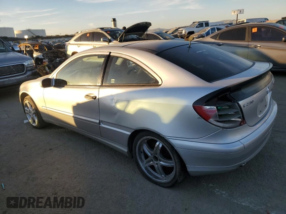 2002 Mercedes-Benz C 230/260/280/320 with VIN WDBRN47J12A169440, listed as a Copart auction lot 88364835 with 206,009 mi miles and Salvage Title. Bid and sale history available at DreamBid. Image 2.