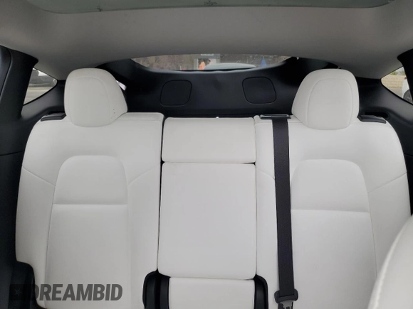 2021 Tesla Model Y Long Range with VIN 5YJYGDEEXMF151686, listed as a Copart auction lot 53903115 with 65,321 mi miles and Salvage Title. Bid and sale history available at DreamBid. Image 10.
