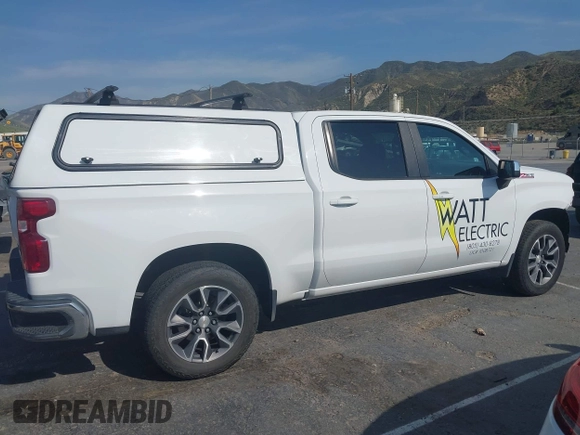 2021 Chevrolet Silverado 1500 LT with VIN 3GCUYDET6MG348181, listed as a IAAI auction lot 41882717 with 29,922 mi miles. Bid and sale history available at carsss.com. Image 14.