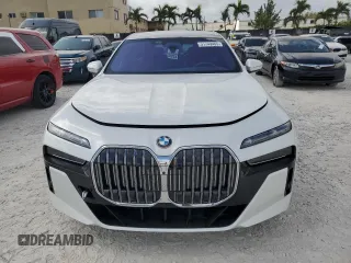 2023 BMW 7 Series 740i with VIN WBA23EH02PCM11374, listed as a Copart auction lot 51749465 with 23,838 mi miles and Non Repairable. Bid and sale history available at DreamBid. Image 5.