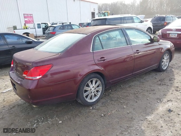 2005 Toyota Avalon XL with VIN 4T1BK36B45U048268, listed as a IAAI auction lot 41507608 with 185,388 mi miles. Bid and sale history available at carsss.com. Image 4.