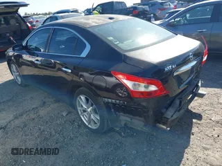 2010 Nissan Maxima SV with VIN 1N4AA5AP4AC850777, listed as a IAAI auction lot 42051922 with 232,757 mi miles and . Bid and sale history available at DreamBid. Image 3.