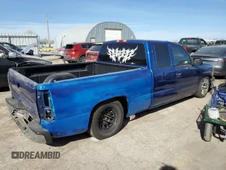 2003 Chevrolet Silverado 1500 with VIN 2GCEC19T131200006, listed as a Copart auction lot 50633925 with Not Provided miles and Salvage Title. Bid and sale history available at DreamBid. Image 3.
