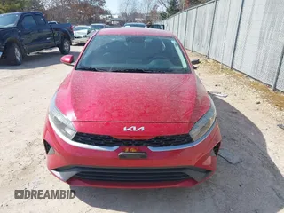 2022 Kia Forte LXS with VIN 3KPF24AD9NE464402, listed as a IAAI auction lot 41797175 with 20,604 mi miles. Bid and sale history available at carsss.com. Image 13.