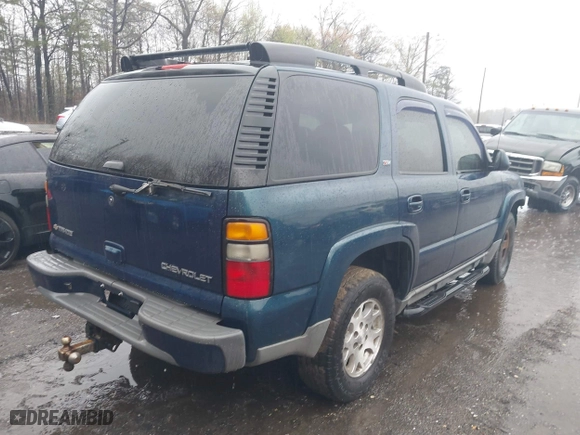 2005 Chevrolet Tahoe LT with VIN 1GNEK13T75R253693, listed as a IAAI auction lot 42013420 with 152,952 mi miles. Bid and sale history available at carsss.com. Image 4.