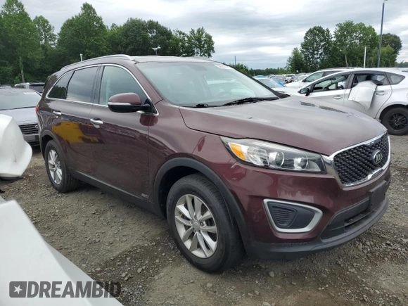 2017 Kia Sorento LX with VIN 5XYPGDA32HG261498, listed as a Copart auction lot 58958185 with 129,744 mi miles and Clean title. Bid and sale history available at DreamBid. Image 4.