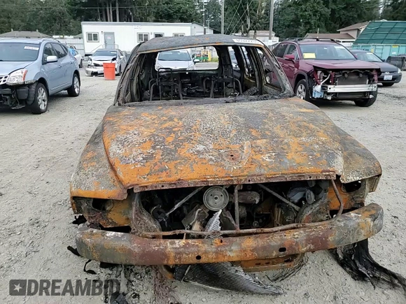 2001 Dodge Durango with VIN 1B4HS28N51F637762, listed as a Copart auction lot 65922255 with Not provided miles and Salvage title. Bid and sale history available at DreamBid. Image 13.