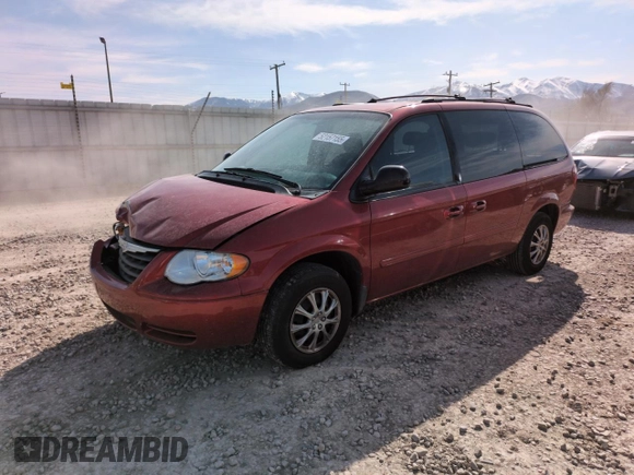 2005 Chrysler Town & Country LX with VIN 2C8GP44R35R309001, listed as a Copart auction lot 52157155 with 141,465 mi miles and Salvage Title. Bid and sale history available at carsss.com. Image 1.