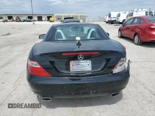 2012 Mercedes-Benz SLK-Class SLK 350 with VIN WDDPK5HA8CF030292, listed as a Copart auction lot 50871984 with 94,154 mi miles and Salvage Title. Bid and sale history available at carsss.com. Image 10.