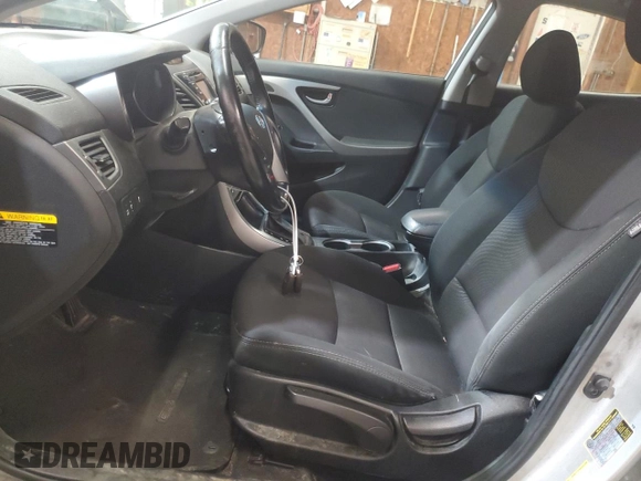 2016 Hyundai Elantra SE with VIN 5NPDH4AE0GH756579, listed as a Copart auction lot 61617915 with 96,396 mi miles and Salvage title. Bid and sale history available at DreamBid. Image 7.