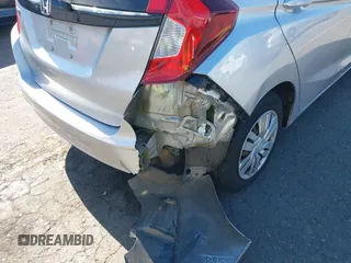 2015 Honda Fit LX с VIN 3HGGK5H5XFM728244, выставлен на аукционе IAAI как лот 42428993 с пробегом 72 258 миль миль и . История ставок и продаж доступна на DreamBid. Изображение 6.