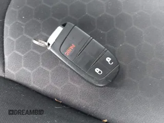 2019 Jeep Compass Sport с VIN 3C4NJCAB6KT726438, выставлен на аукционе IAAI как лот 41459110 с пробегом 125 000 миль миль и . История ставок и продаж доступна на DreamBid. Изображение 11.