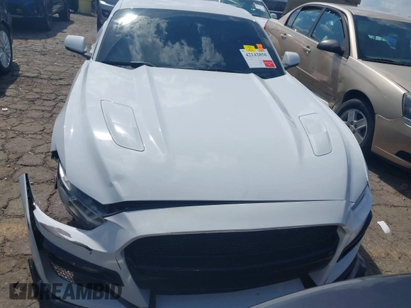 2015 Ford Mustang GT z VIN 1FA6P8CF7F5423051, wystawiony jako IAAI lot #42142850 z przebiegiem 105 879 mil mil oraz . Historia ofert i sprzedaży dostępna na DreamBid. Obrazek 12.