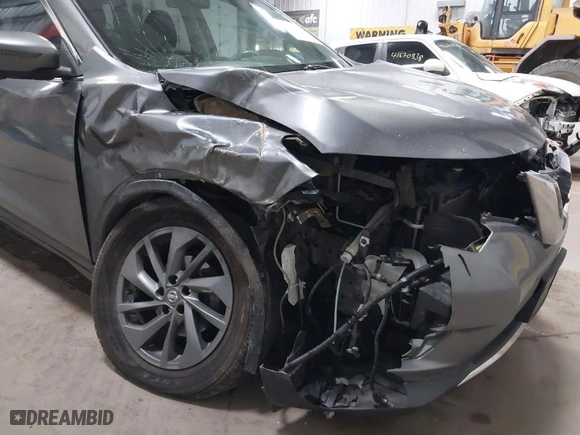 2016 Nissan Rogue SL with VIN 5N1AT2MT4GC850004, listed as a IAAI auction lot 41652721 with 200,650 mi miles. Bid and sale history available at carsss.com. Image 6.