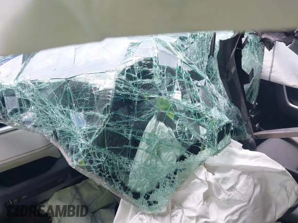 2022 Toyota RAV4 Hybrid XLE z VIN 4T3RWRFV7NU063922, wystawiony jako IAAI lot #42585891 z przebiegiem Nie podano mil oraz . Historia ofert i sprzedaży dostępna na DreamBid. Obrazek 7.