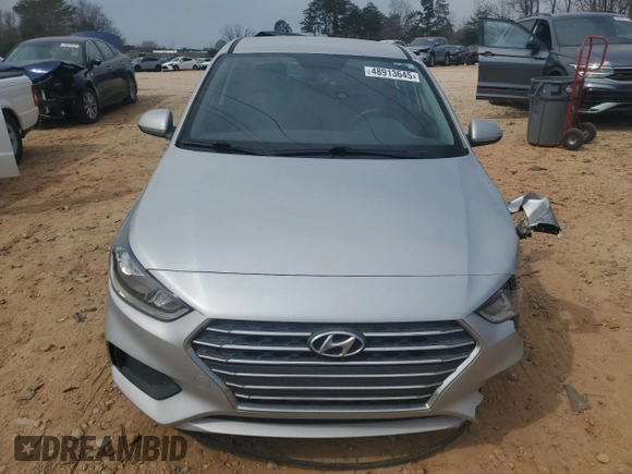 2019 Hyundai Accent SE with VIN 3KPC24A36KE065095, listed as a Copart auction lot 48913645 with 90,246 mi miles and Salvage Title. Bid and sale history available at DreamBid. Image 5.