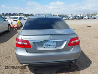 2013 Mercedes-Benz E 400 Sport with VIN WDDHF9FB6DA741371, listed as a IAAI auction lot 42141161 with 208,676 mi miles and . Bid and sale history available at carsss.com. Image 16.