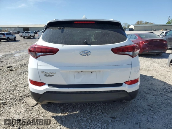 2018 Hyundai Tucson SEL with VIN KM8J33A44JU752675, listed as a Copart auction lot 52391965 with 111,715 mi miles and Clean Title. Bid and sale history available at carsss.com. Image 6.