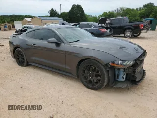 2019 Ford Mustang EcoBoost z VIN 1FA6P8TH8K5143490, wystawiony jako Copart lot #57561905 z przebiegiem 126 460 mil mil oraz Szkoda całkowita • Salvage title. Historia ofert i sprzedaży dostępna na DreamBid. Obrazek 4.