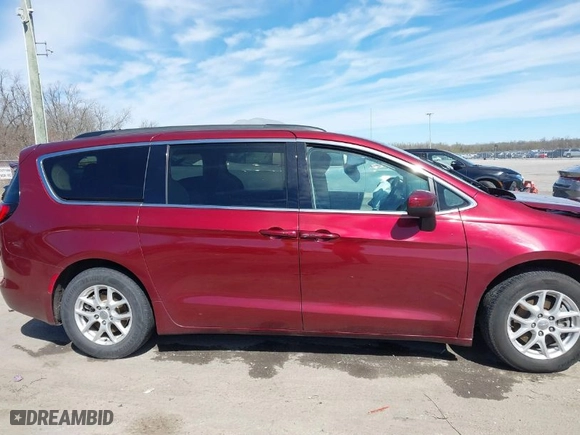 2020 Chrysler Voyager LXI with VIN 2C4RC1DG3LR144552, listed as a IAAI auction lot 41721697 with NaN miles. Bid and sale history available at carsss.com. Image 13.