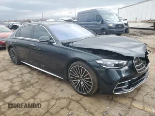 2021 Mercedes-Benz S 580 with VIN W1K6G7GB6MA042104, listed as a Copart auction lot 49778905 with 13,535 mi miles and Salvage Title. Bid and sale history available at DreamBid. Image 4.