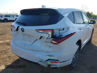 2025 Acura RDX Advance with VIN 5J8TC2H70SL008488, listed as a IAAI auction lot 42026105 with 9,770 mi miles and . Bid and sale history available at DreamBid. Image 6.